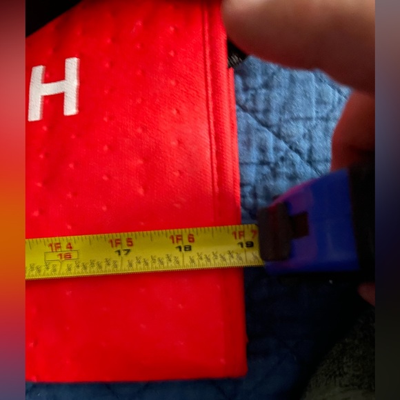 Food Warming Insulated Bag with Dual Handles Never Used - Picture 6 of 7